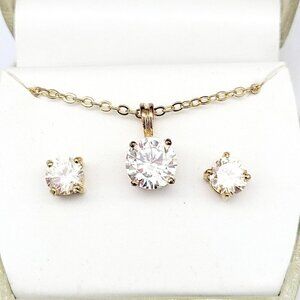 2 Piece Cubic Zirconia Necklace & Stud Earring Set Gold Tone NEW Box Is Broken